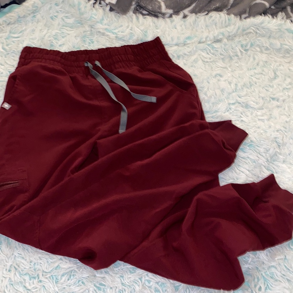 Figs high waisted scrub joggers